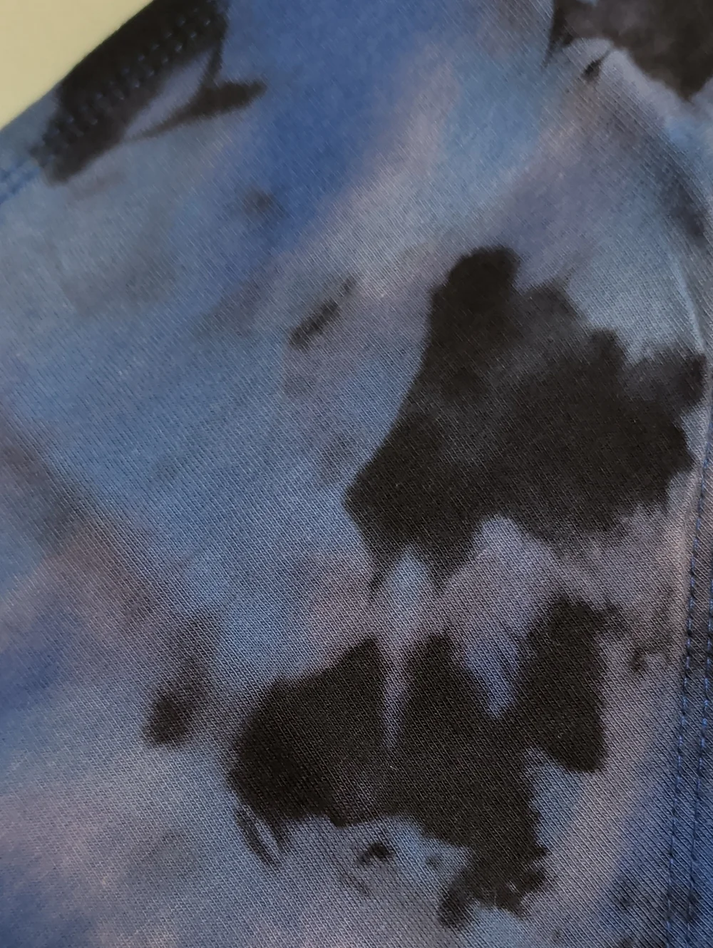 NWOT Tie-Dye Triangle Pet Bandana / Baby Bandaid Bib in Navy Blue And Black